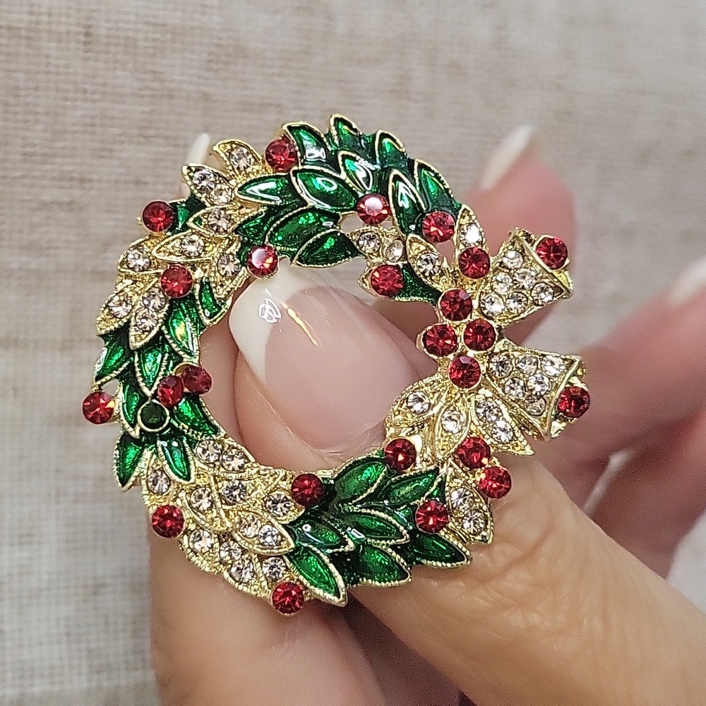 Festive Holiday Wreath Brooch